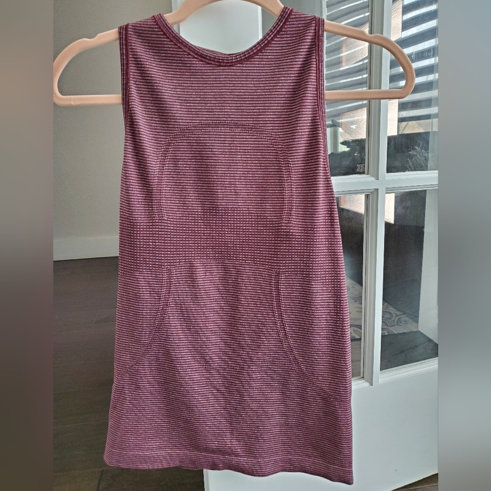 Lululemon Swiftly Tech Racerback High-Neck Tank Top